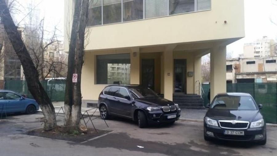 Birou, de 600 mp, în Națiunile Unite