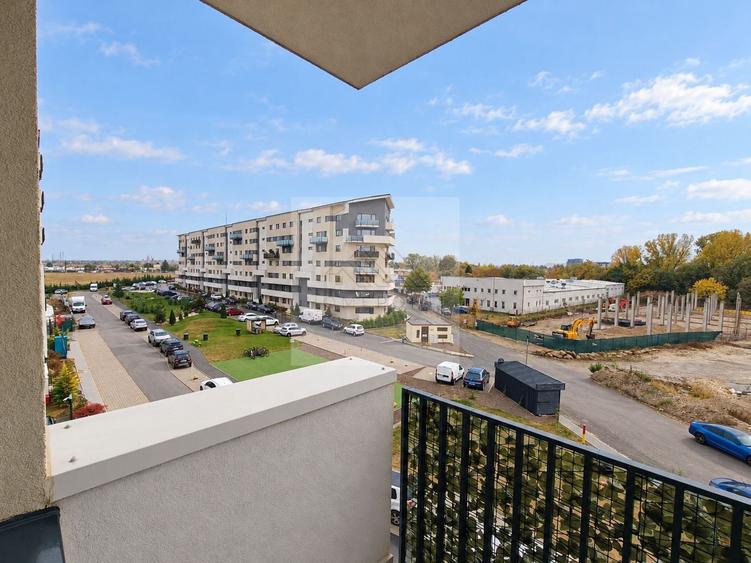 Apartament cu 3 camere decomandat, mobilat în Tractorul