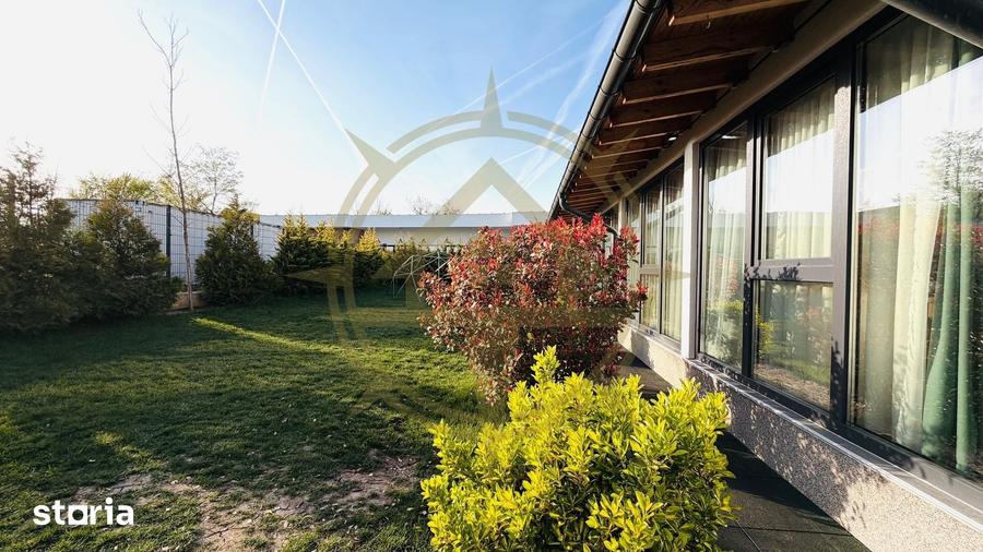 Casă cu 5 camere cu Teren 679 Mp în Corbeanca