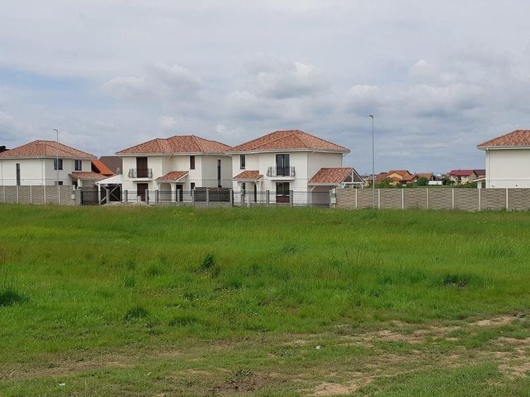 Teren Construcții intravilan de 699 mp, în Dumbrăvița