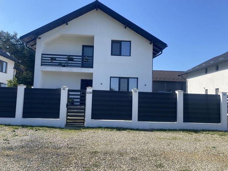 Casă cu 4 camere în Central