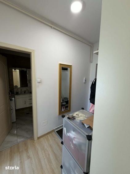 Apartament cu 2 camere decomandat în Crângași