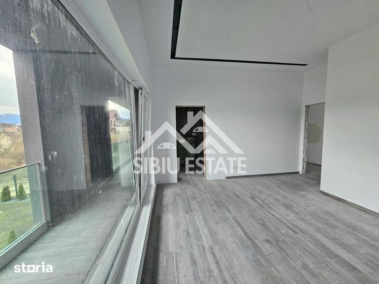 Casa moderna cu garaj, camere mari Super pret - 11