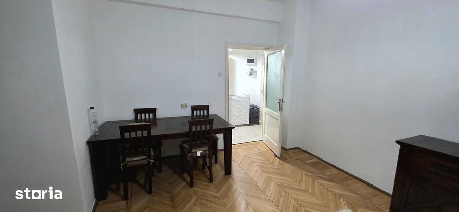 Garsonieră în Cișmigiu