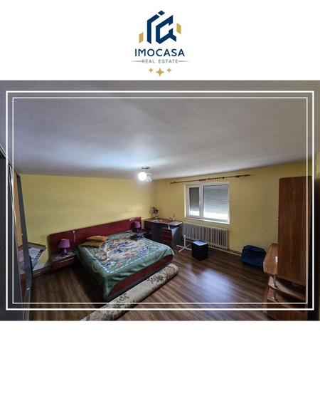 Casă individuală cu 4 camere cu Canalizare în Mocrea