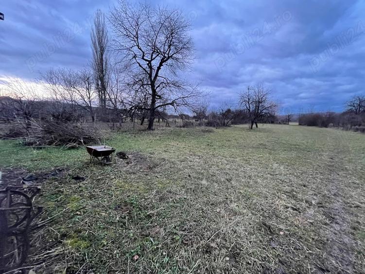 Casă cu 2 camere în Șomcuta Mare