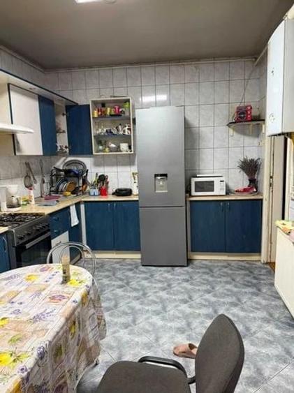 Casă individuală cu 3 camere cu Canalizare în Iancului