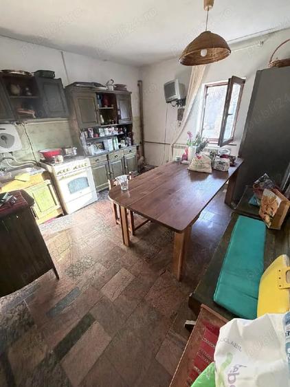 Apartament cu 3 camere decomandat în Autogară
