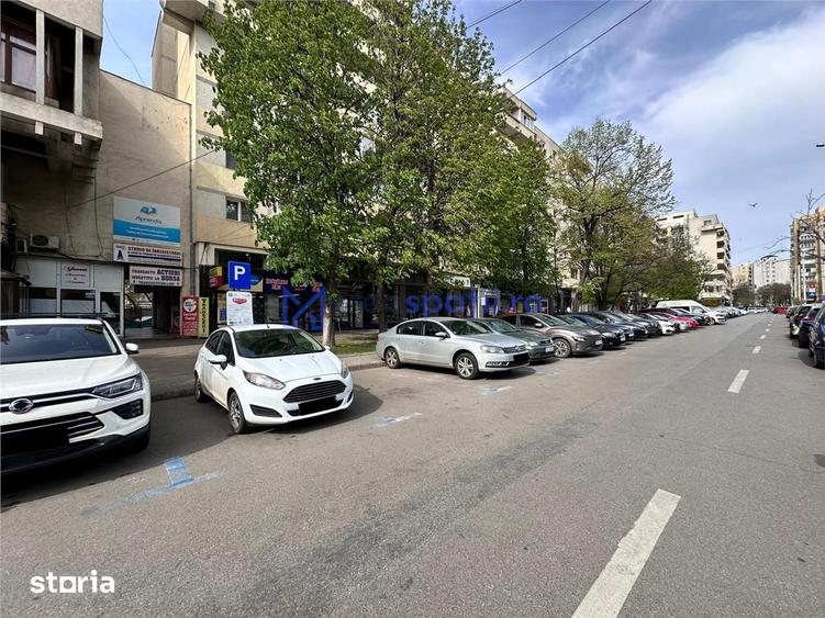 Spatiu comercial vitrat centru Iasi, Casa Cartii, 21mp - 3