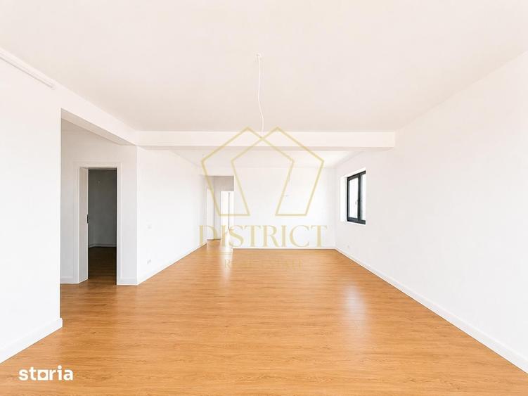 Apartament cu 4 camere în Torontalului