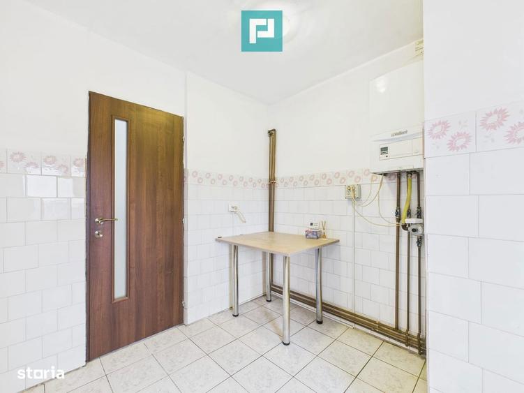 Apartament cu 3 camere decomandat în Micălaca