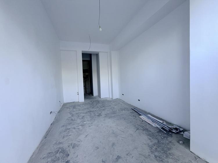Spațiu comercial, de 87.180000305176 mp, în Doamna Ghica