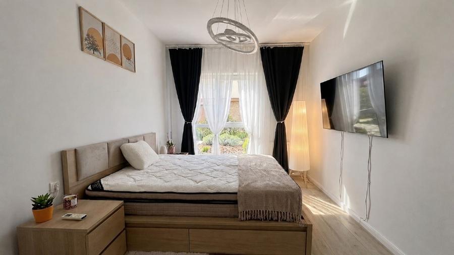 Apartament cu 3 camere decomandat, mobilat în Floreasca
