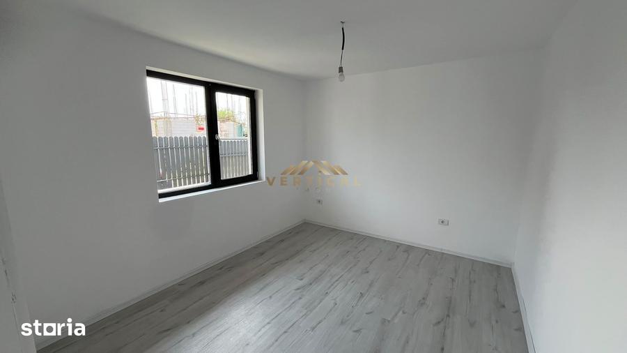 Casă cu 4 camere cu Teren 315 Mp în Dobroești