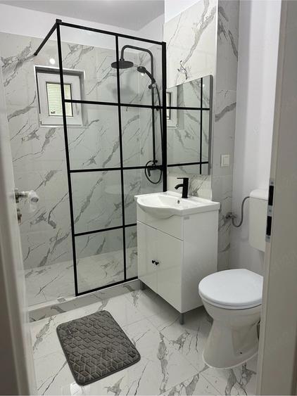 Apartament cu 3 camere decomandat în Grigorescu