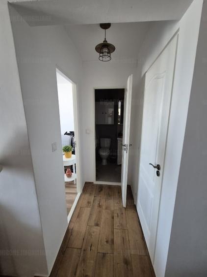 Apartament cu 3 camere decomandat în Șagului