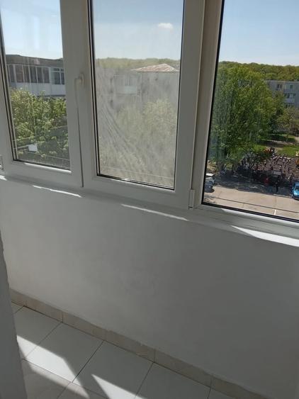 Garsonieră decomandată în Exterior Vest