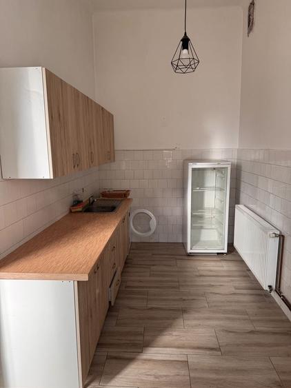 Apartament cu 2 camere decomandat în Exterior Vest