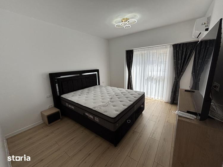Apartament cu 3 camere decomandat în Colentina