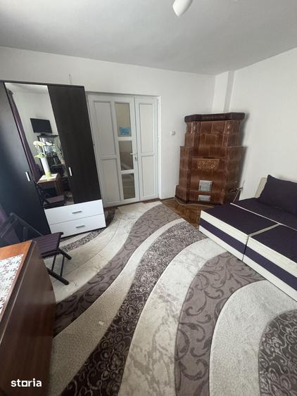 Casă cu 3 camere cu Teren 358 Mp în Central