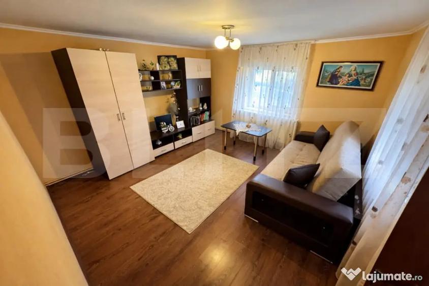 Casă cu 2 camere cu Teren 2300 Mp în Breaza