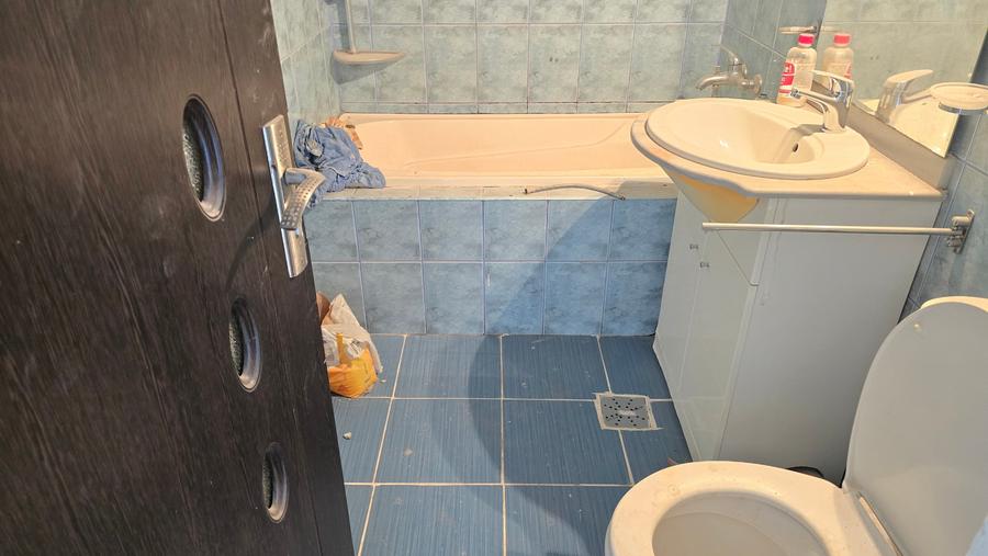 Vand apartament cu 2 camere decomandat in Deva, zona Eminescu (Politie), - 4