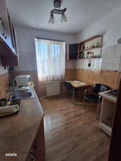 Apartament cu 3 camere decomandat, mobilat în Ultracentral