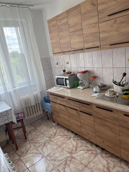 Garsonieră decomandată în Lipovei