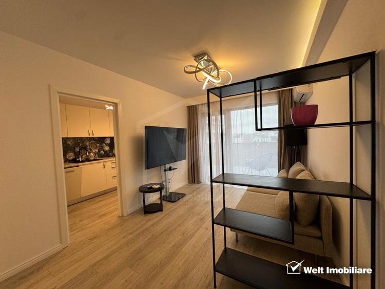 Apartament cu 2 camere semidecomandat, mobilat în Zorilor