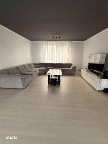 Casă cu 3 camere cu Teren 547 Mp în Brazi
