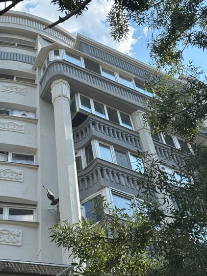 Apartament cu 3 camere decomandat în Decebal