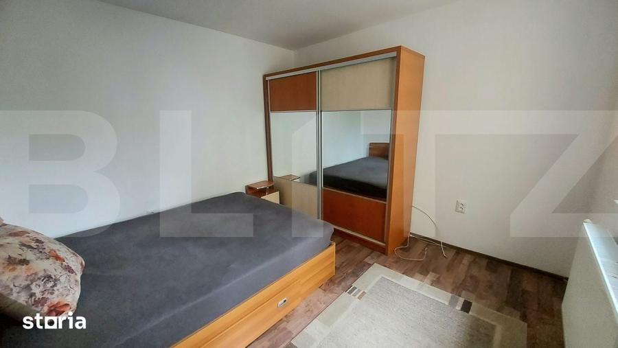 Apartament cu 3 camere decomandat în Simeria