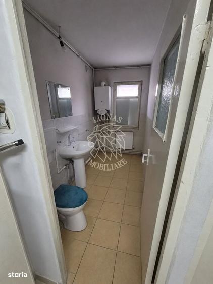 Spațiu comercial, de 40 mp, în Central