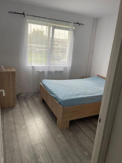 Apartament cu 2 camere decomandat în Letea Veche
