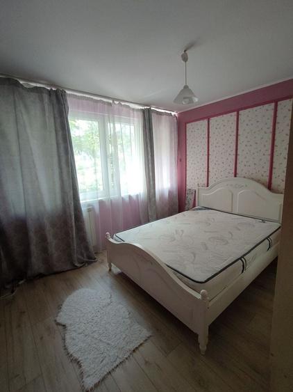 Apartament cu 2 camere semidecomandat, mobilat în Câmpia Libertății