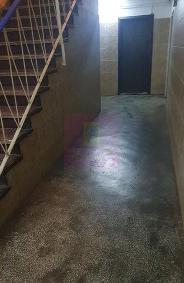 Apartament cu 3 camere decomandat în Morarilor