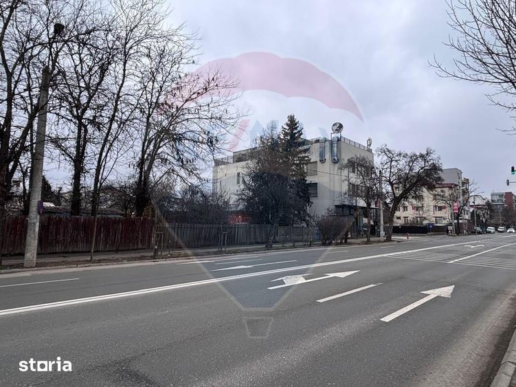 Teren de 661 mp, în Dămăroaia