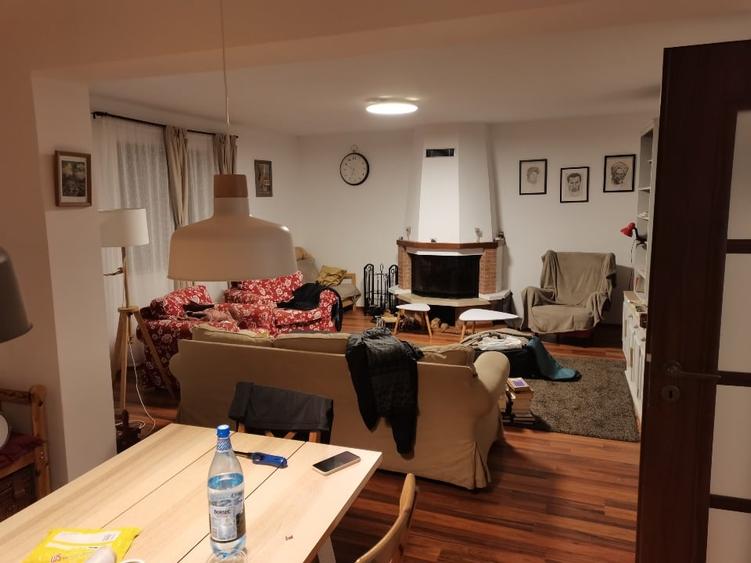 Casă individuală cu 5 camere cu Teren 1000 Mp în Slănic