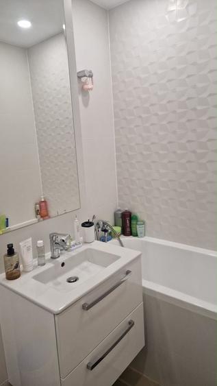 Apartament cu 2 camere în Cățelu