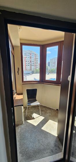 Apartament cu 3 camere decomandat, mobilat în Clucerului