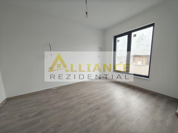 Casă individuală cu 3 camere cu Canalizare în Berceni