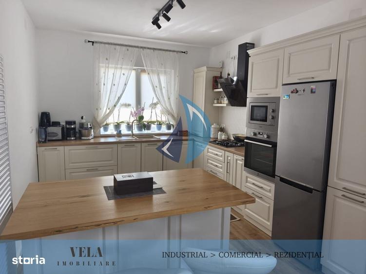 Casă cu 3 camere în Sâncraiu de Mureș