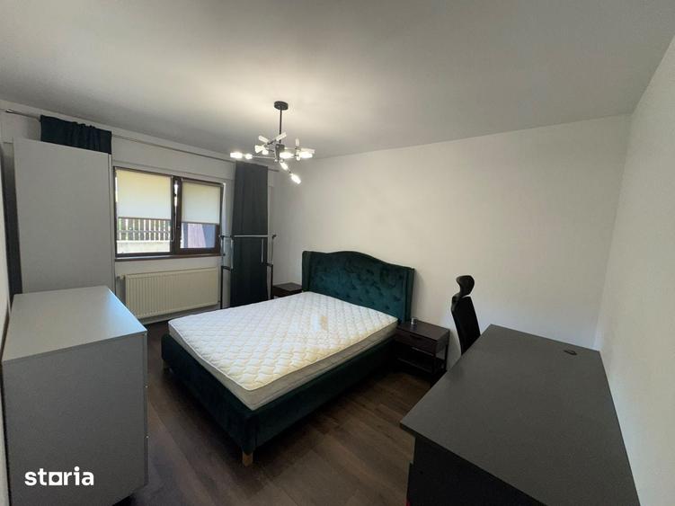 Apartament cu 3 camere decomandat în Ciurea