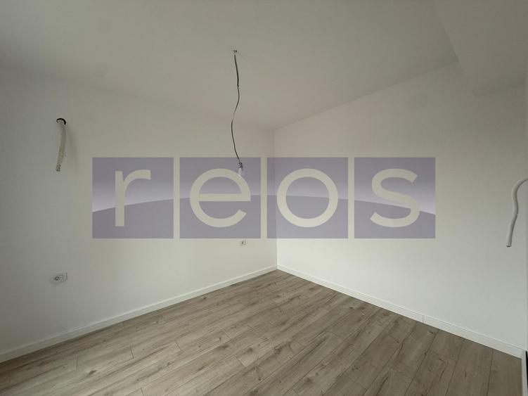 Apartament cu 2 camere semidecomandat în Sisești