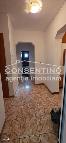 Se vinde imobil cu 3 camere , dec, etaj 3 , in cart.Micro 5 , liber - 10