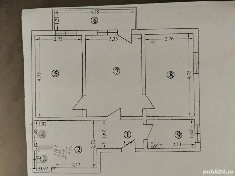 Apartament cu 3 camere semidecomandat în Nicolae Titulescu