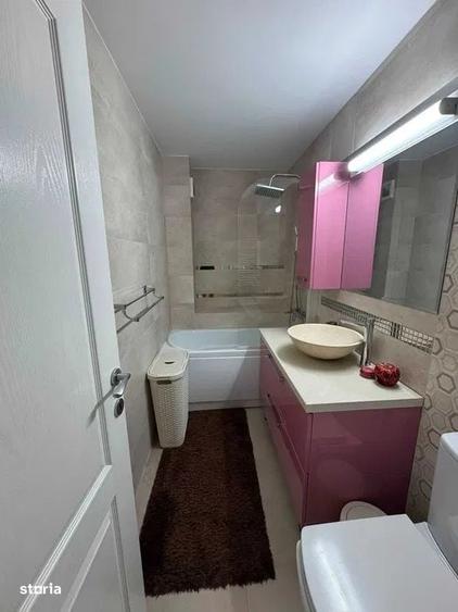 Apartament cu 3 camere decomandat în Mihai Bravu