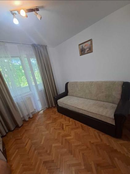 Apartament 4 camere - De inchiriat - 1