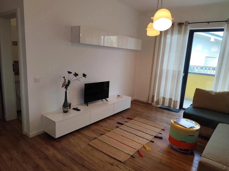 Apartament cu 2 camere semidecomandat în Exterior Vest