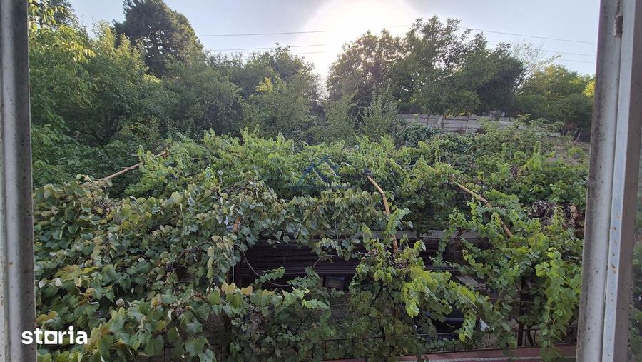 Casă cu 4 camere cu Teren 381 Mp în Negru Vodă